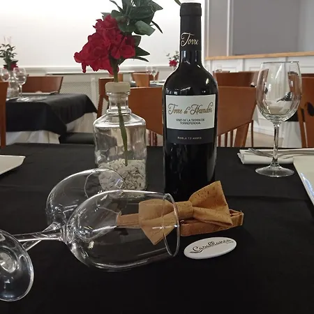 Restaurante Casablanca Pensión Torreperogil